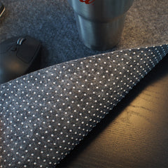 Minimalist Felt Desk Pad – Non-Slip Mouse & Keyboard Mat for Gaming, Laptop & Office Setup