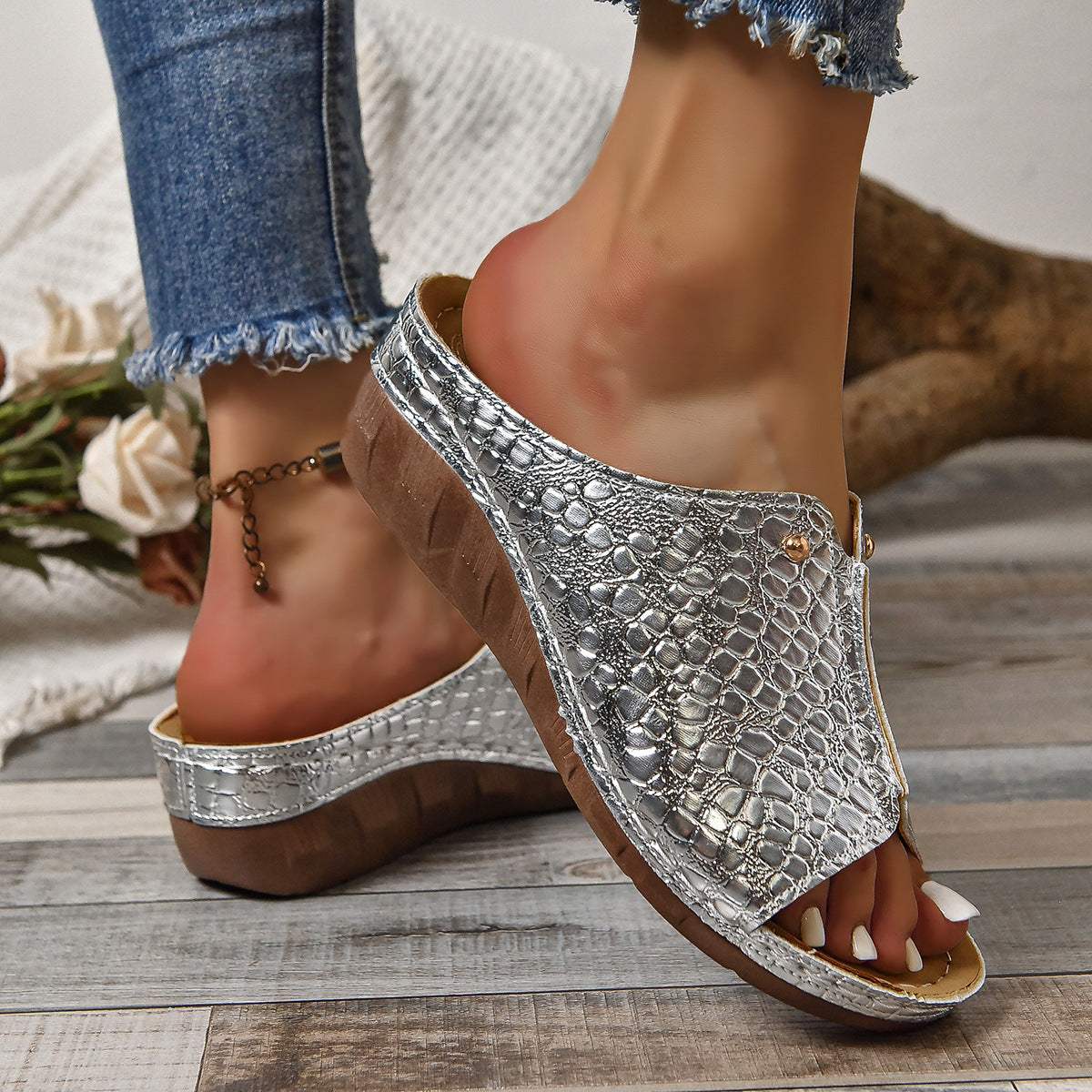Crocodile-Pattern Wedge Sandals for Women – Summer Slippers with Fish Mouth Toe & Thick Sole Comfort